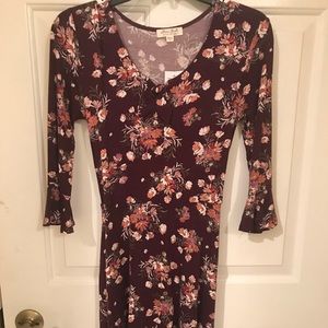 half-sleeve floral dress